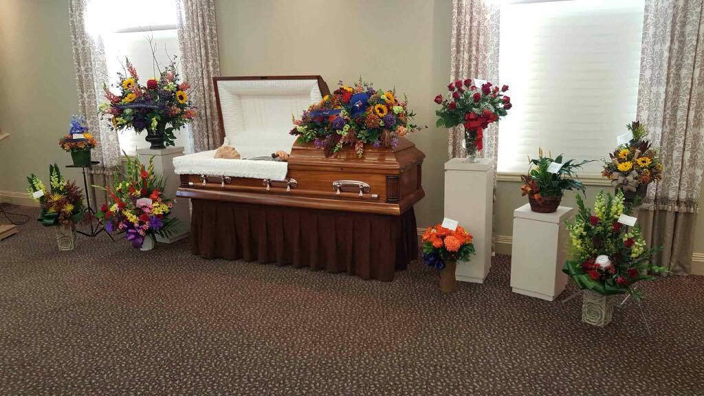 graveside same day visitation including casket